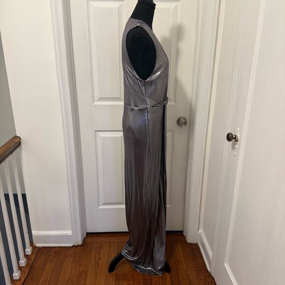 Halston Heritage Silver Twist Column Gown - Picture 6 of 11